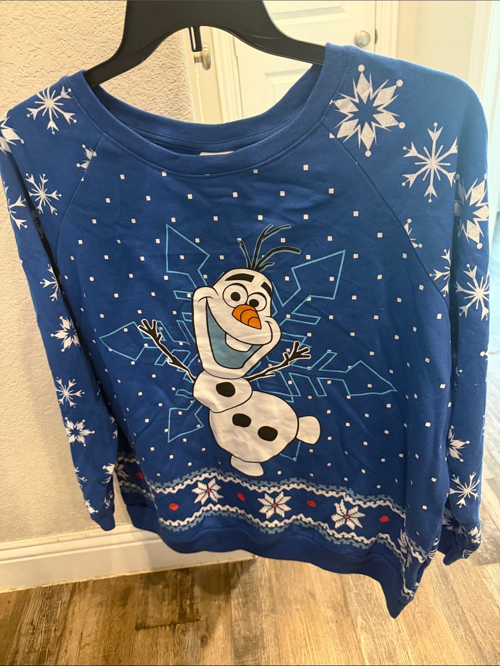 Disney Blue Olaf Snowflake Crewneck Sweater Juniors Size XXL